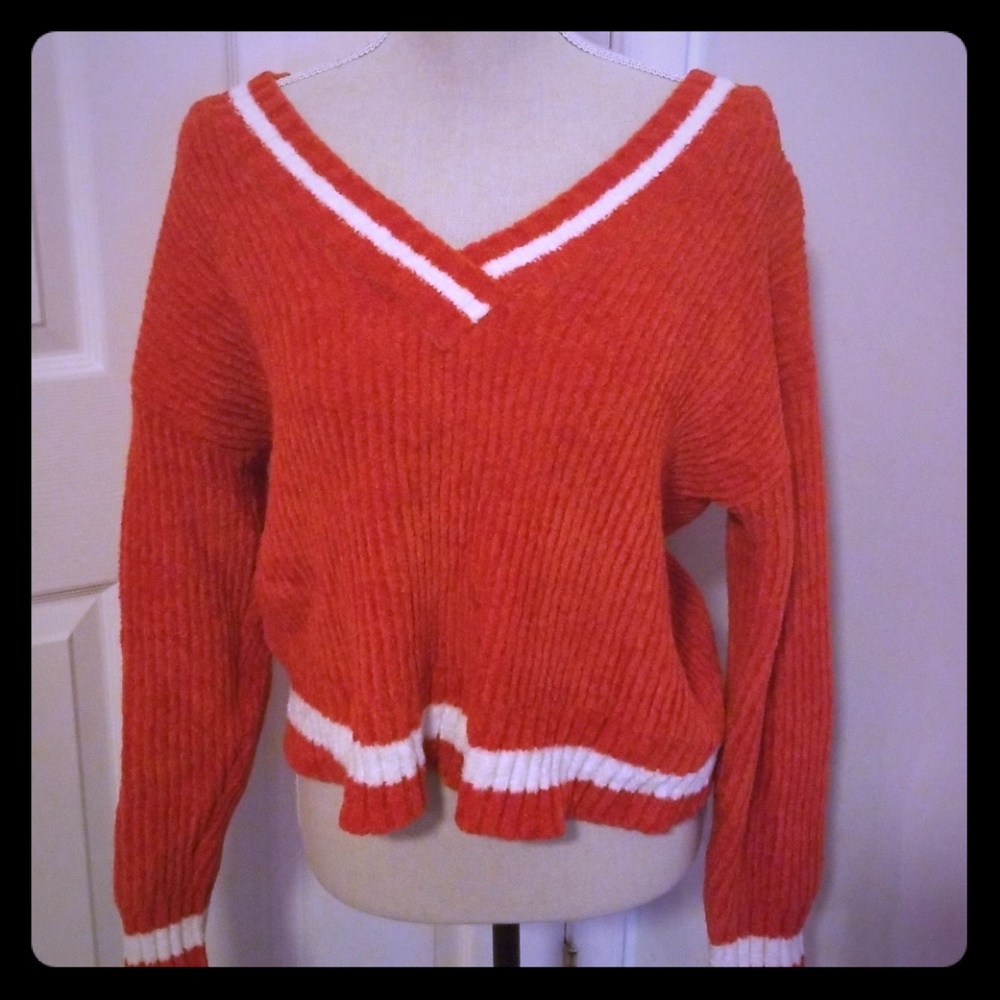 Forever 21 Women's Sweater Size: S